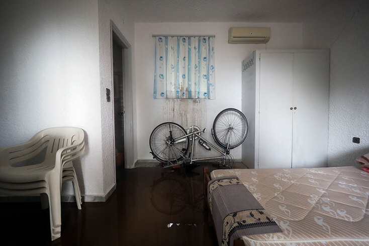 Πλημμύρισαν σπίτια στη Βόρεια Εύβοια, καθώς έντονες βροχοπτώσεις «σάρωσαν» τις καμένες εκτάσεις