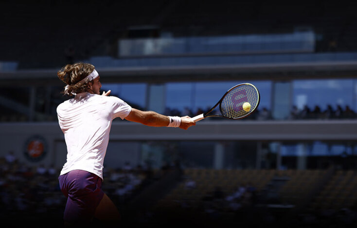 Απίθανος ο Στέφανος Τσιτσιπάς σε μια ακόμη καταπληκτική επιστροφή μπαλιάς στον Ζβέρεφ στον πρώτο ημιτελικό του Roland Garros