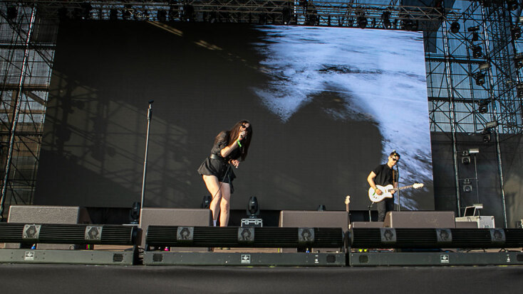 Φωτορεπορτάζ από την πρώτη μέρα του φεστιβάλ Release Athens 2022 με τους Bauhaus, The Jesus And Mary Chain, dEUS, Strawberry Pills, Youth Valley.