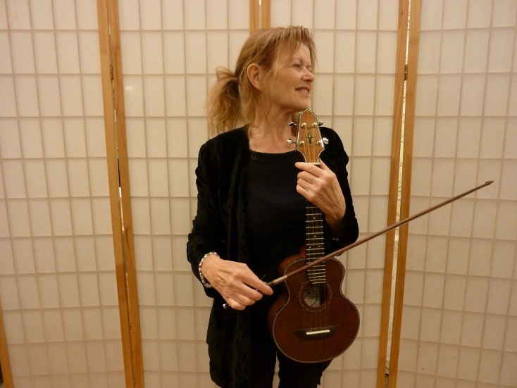 Η δημοσιογράφος και μουσικός Sylvie Simmons