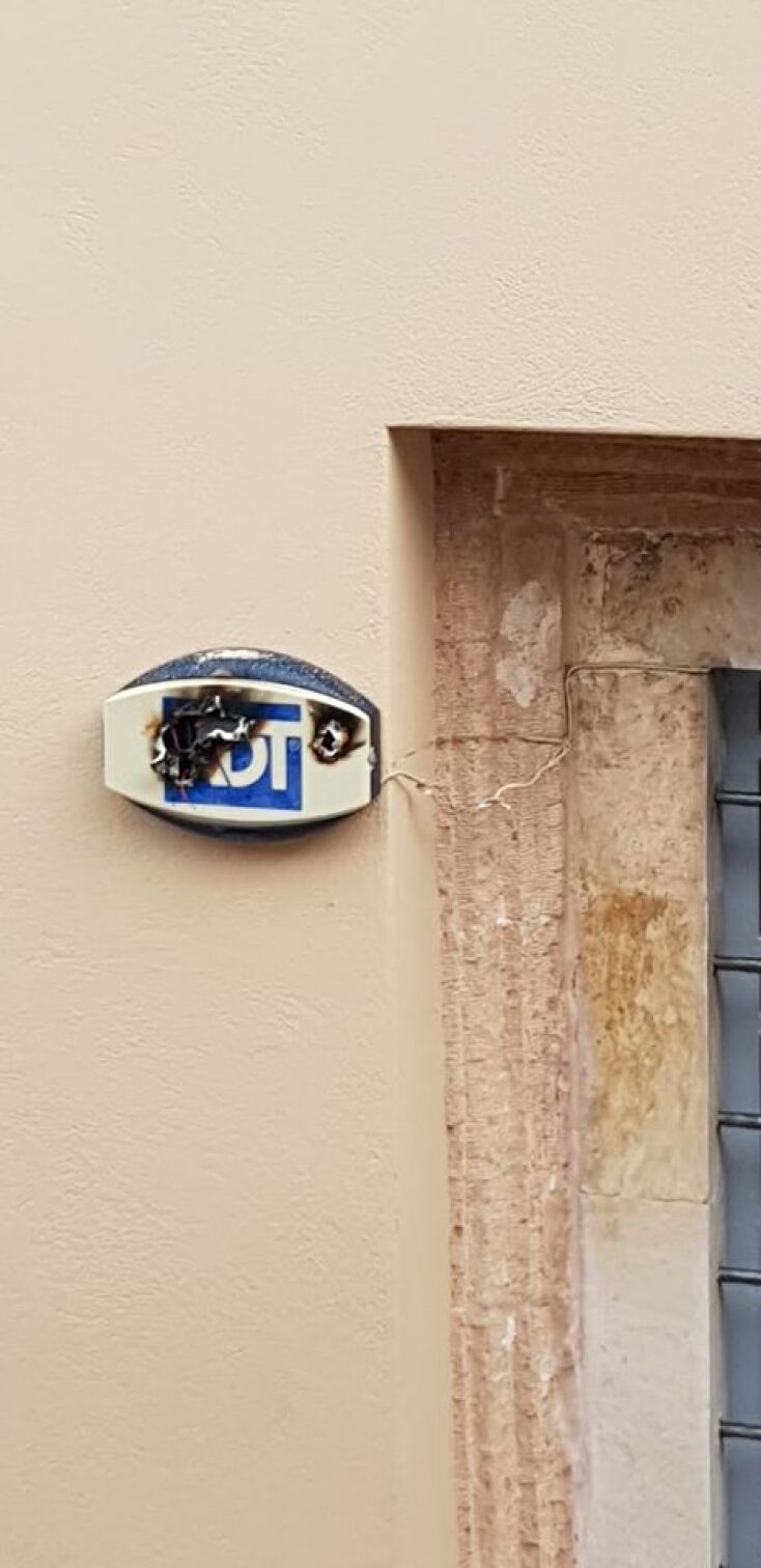 Ύδρα: Λήστεψαν 5 κιλά χρυσού από τον Καθεδρικό Ναό 