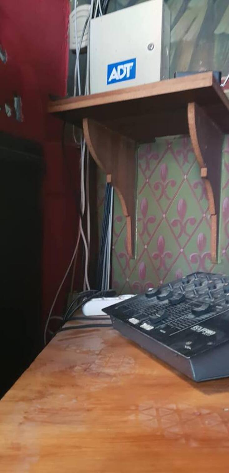 Ύδρα: Λήστεψαν 5 κιλά χρυσού από τον Καθεδρικό Ναό