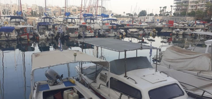 Βαρκάκια στο Πασαλιμάνι