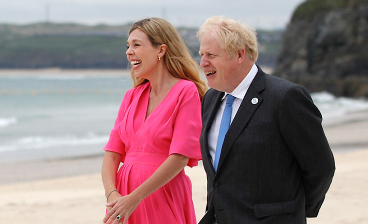 Μπόρις Τζόνσον και Κάρι Σίμοντς 