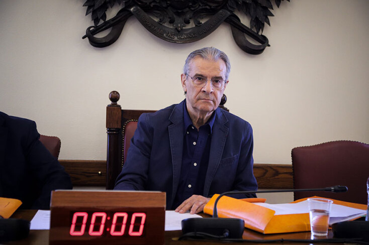 Ο Τάσος Κουράκης ως πρόεδρος των επιτροπών κοινοβουλευτικής δεοντολογίας και ευρωπαϊκών υποθέσεων της Βουλής