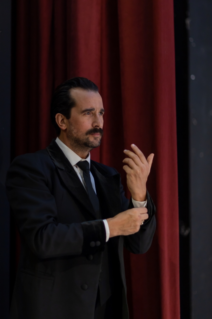 Τάσος Νούσιας