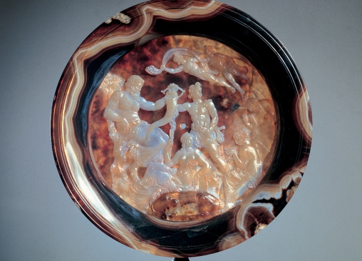 Η tazza Farnese από το Εθνικό Αρχαιολογικό Μουσείο Νάπολης