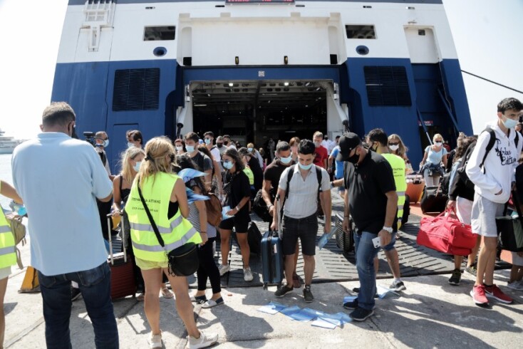 Κορωνοϊός: Δειγματοληπτικοί έλεγχοι σε Πειραιά και Ραφήνα