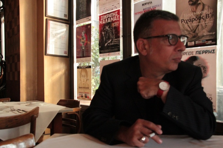 Ο συγγραφέας και ραδιοφωνικός παραγωγός Θάνος Σταθόπουλος