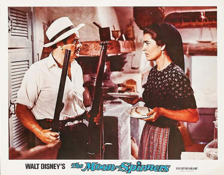 Φωτογραφία από την ταινία «Φεγγαρογνέματα», στο πλάνο ο Eli Wallach και η Ειρήνη Παπά