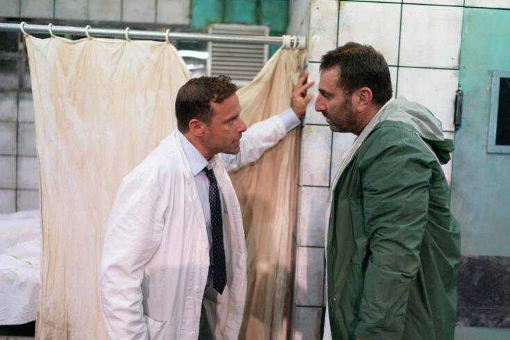 «Αξύριστα Πηγούνια» στο Μικρό Χορν