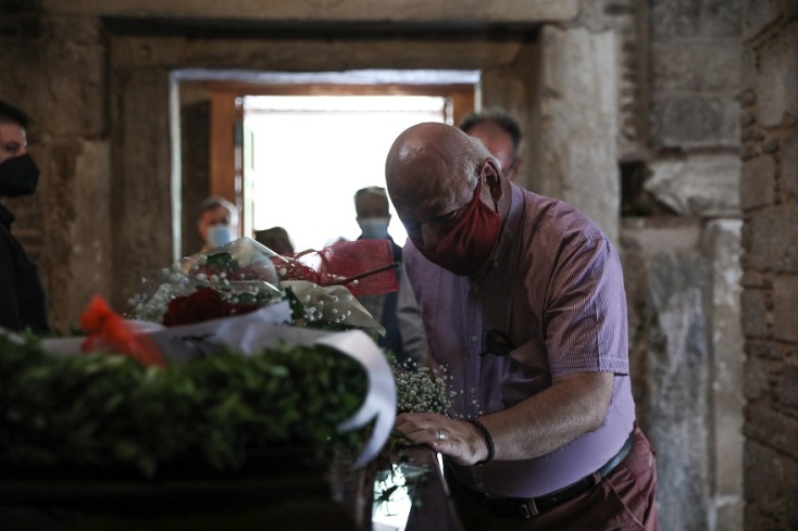 Μίκης Θεοδωράκης: Στιγμιότυπο από το λαϊκό προσκύνημα