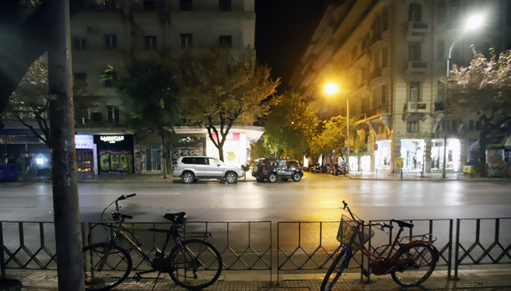 ΣΤΙΓΜΙΟΤΥΠΑ ΑΠΟ ΤΟ ΚΕΝΤΡΟ ΤΗΣ ΘΕΣΣΑΛΟΝΙΚΗΣ ΜΕΤΑ ΤΗΝ ΑΠΑΓΟΡΕΥΣΗ ΚΥΚΛΟΦΟΡΙΑΣ