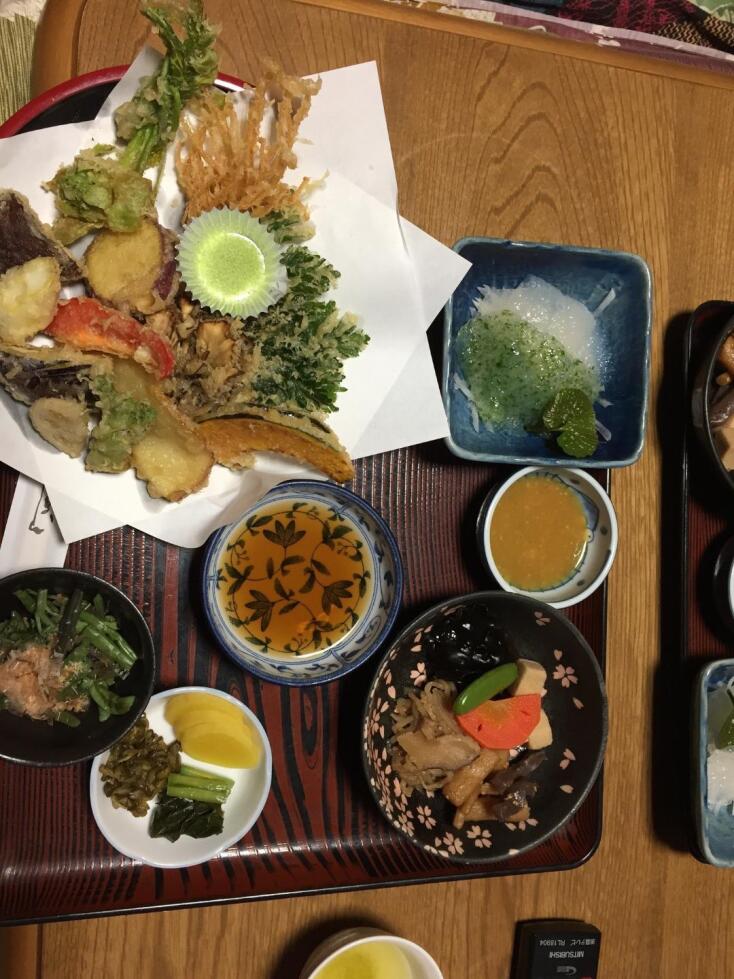 «Η Ελένη στο Japan»