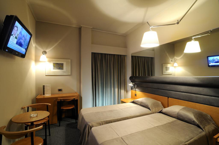 maniatis hotel sparti