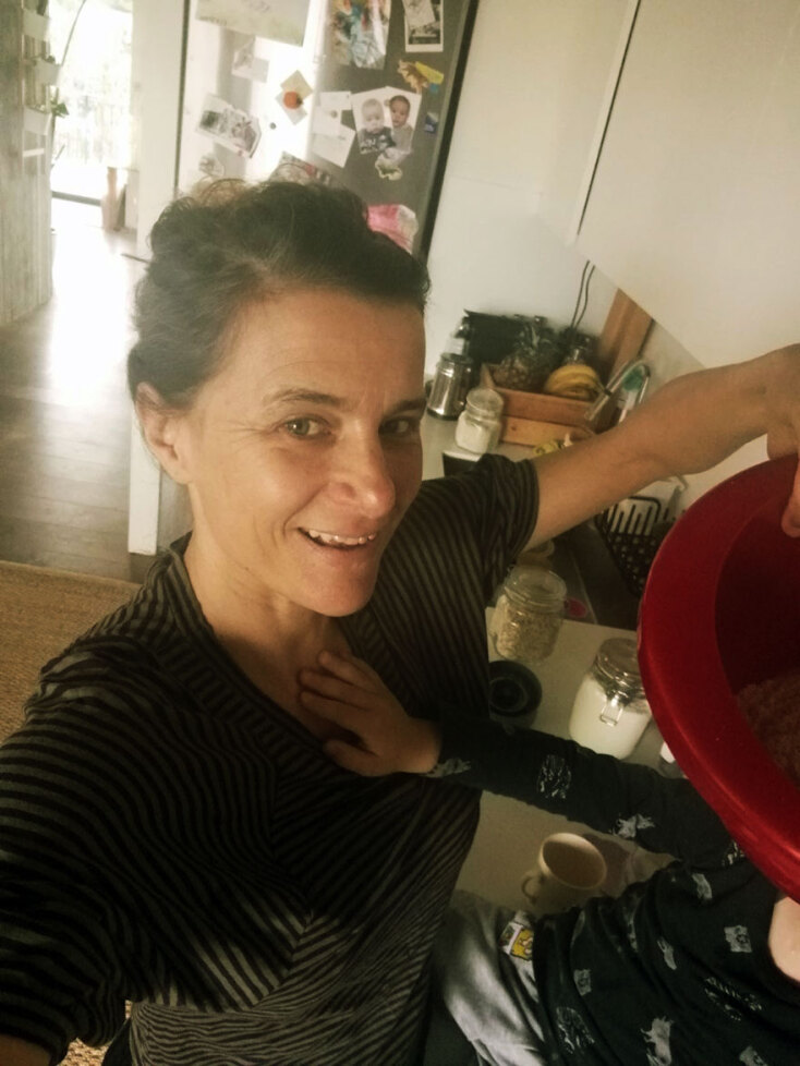 Η Ελισάβετ Κουλούρη από το Betty's Bakery περιγράφει πώς περνάει την καραντίνα