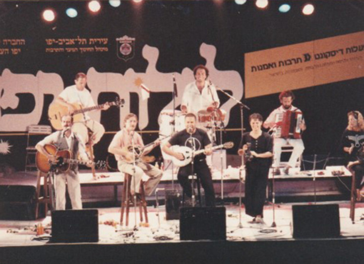 Ισραήλ -Από αριστερά: Στράτος Στρατηγόπουλος, Γιάννης Εμμανουηλίδης, Yehuda Poliker, Ελένη Τσαλιγοπούλου, Ιωάννα Andrews, Ανδρέας Φλωράκης, Άγγελος Σφακιανάκης 