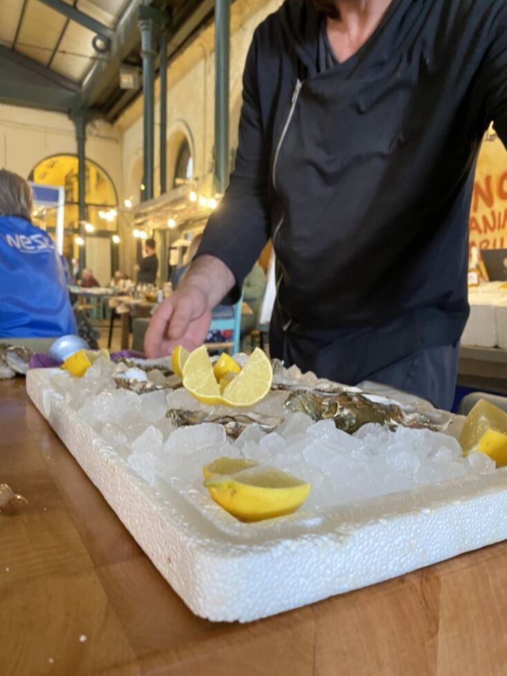 Άγρια στρείδια στη Βαρβάκειο