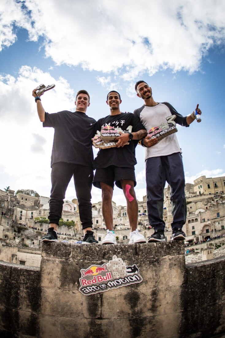 thumbnail_redbullartofmotion_final_3.jpg