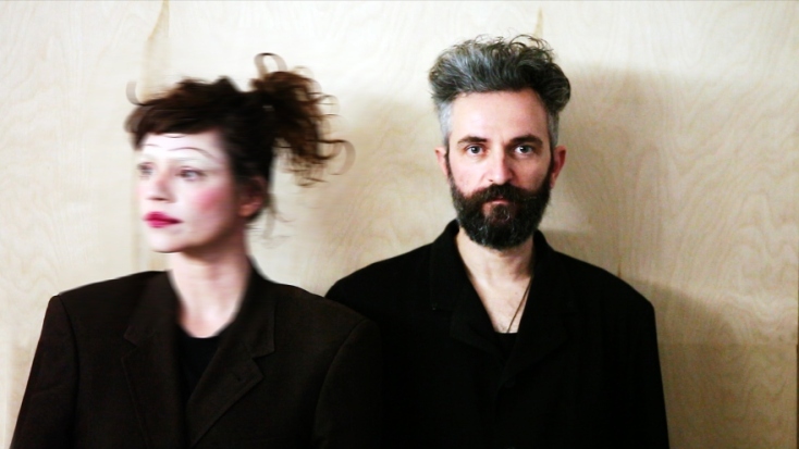 "Το όνειρο ενός γελοίου", Έφη Μπίρμπα, Άρης Σερβετάλης