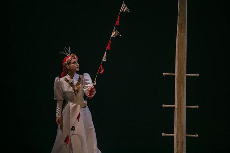 «Το τραγούδι της κυρα-Δομνίτσας» στην GNO TV, στη Νάξο και την Πάρο