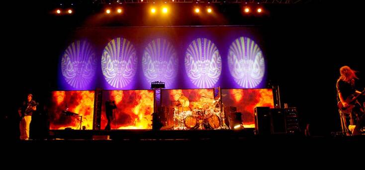 Στιγμιότυπο από συναυλία την συναυλία των Tool στην Αθήνα τον Σεπτέμβριο του 2007