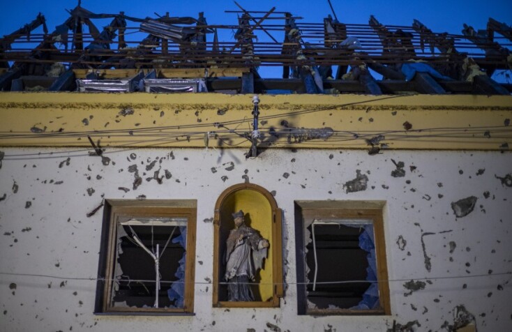 Εικόνες από τον ανεμοστρόβιλος στην Τσεχία©APE/MORAVSKA NOVA VES