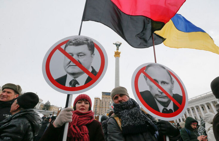 Κίεβο: Διαδηλωτές κατά Πούτιν-Ποροσένκο