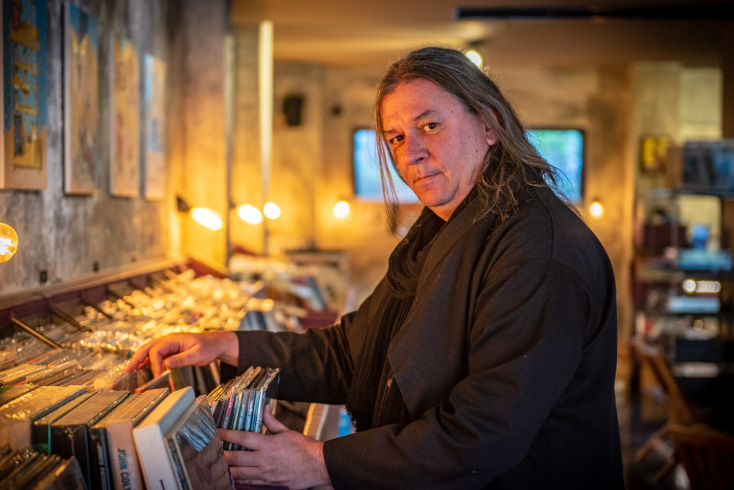 Το δισκοπωλέιο Underflow - Βασίλης Φιλιππακόπουλος 