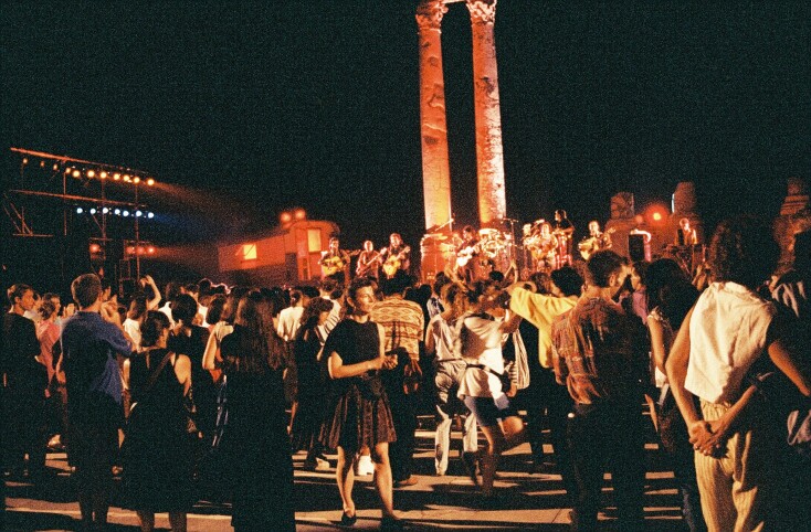 Ο Άγγελος Σφακιανάκης γράφει για τη συναυλία που έδωσε ο Βασίλης Σαλέας στο Mosaique Gitanes, στη Γαλλία, το 1994, κλέβοντας την παράσταση με το κλαρίνο του