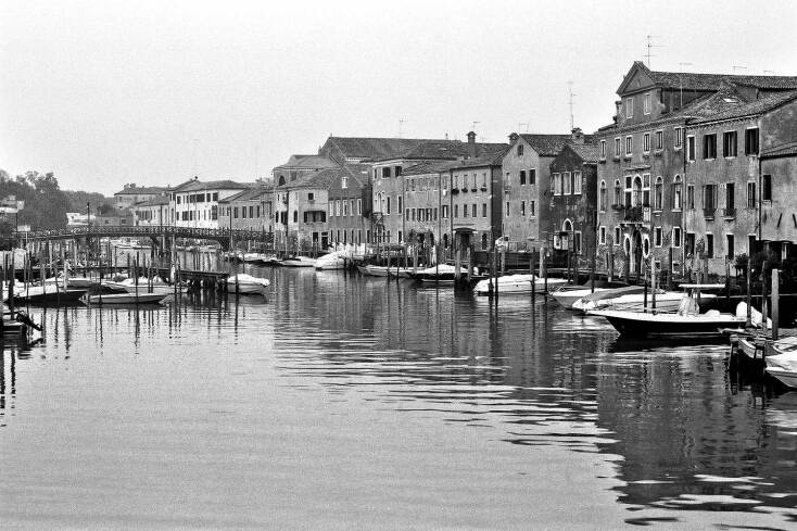   © ΓΙΑΝΝΗΣ ΟΙΚΟΝΟΜΟΥ. 10 επιγραμματικές πληροφορίες για τη Βενετία.