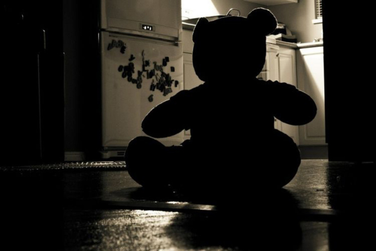 Αμύνταιο: «Ο πατέρας βίαζε την ανήλικη κόρη του τρεις φορές την εβδομάδα»