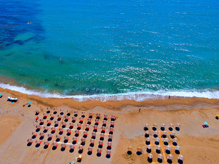 Η παραλία Βράχος, Λούτσα στην Ήπειρο του Γιώργου Ζαρζώνη