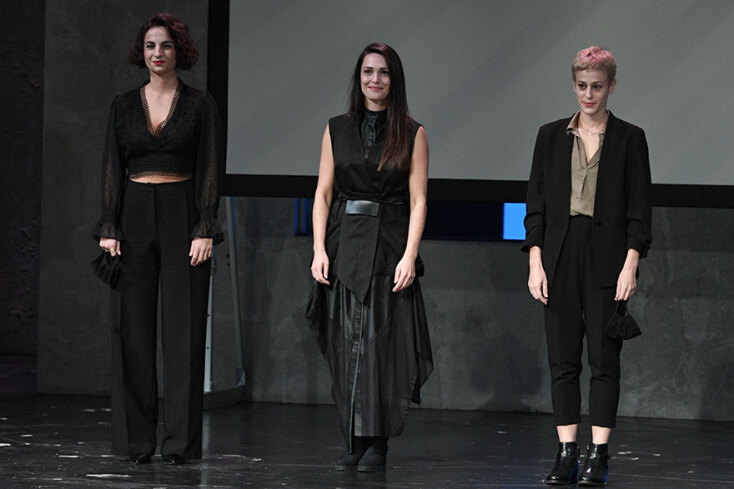 Από αριστερά προς δεξιά: Ελένη Στεργίου, Μαίρη Μηνά, Δήμητρα Βλαγκοπούλου - Οι τρεις υποψήφιες για το φετινό βραβείο «Μελίνα Μερκούρη»