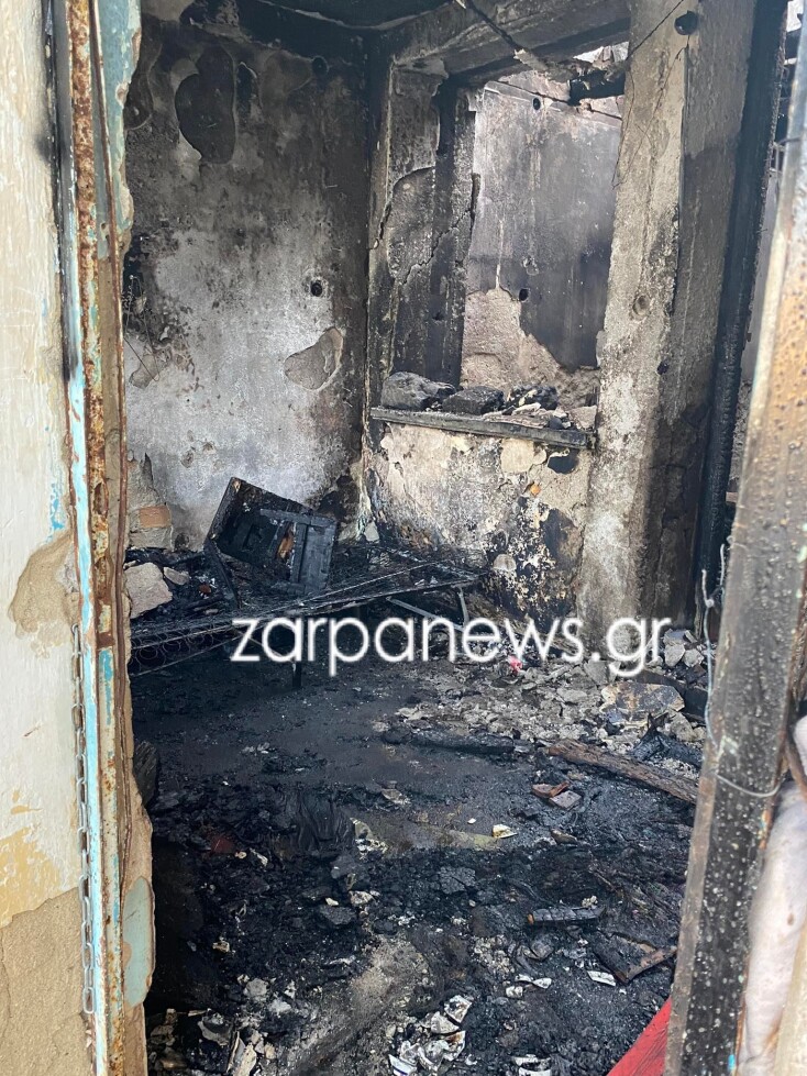 Aνδρας ανασύρθηκε απανθρακωμένος από ακατοίκητο κτήριο