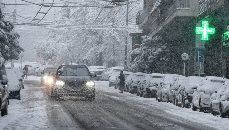 ΚΑΚΟΚΑΙΡΙΑ ΜΗΔΕΙΑ / ΧΙΟΝΟΠΤΩΣΗ ΣΤΟ ΚΕΝΤΡΟ ΤΗΣ ΑΘΗΝΑΣ 