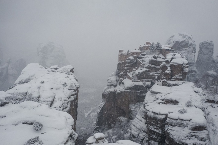 Χιονισμένα Μετέωρα