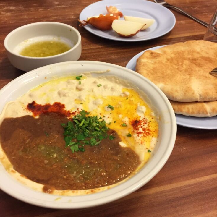 Ο Βασίλης Καλλίδης περιγράφει τα αγαπημένα του πιάτα από όλο τον κόσμο