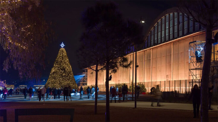Σημείο αναφοράς τo χριστουγεννιάτικο δέντρο στο Experience Park Ελληνικού