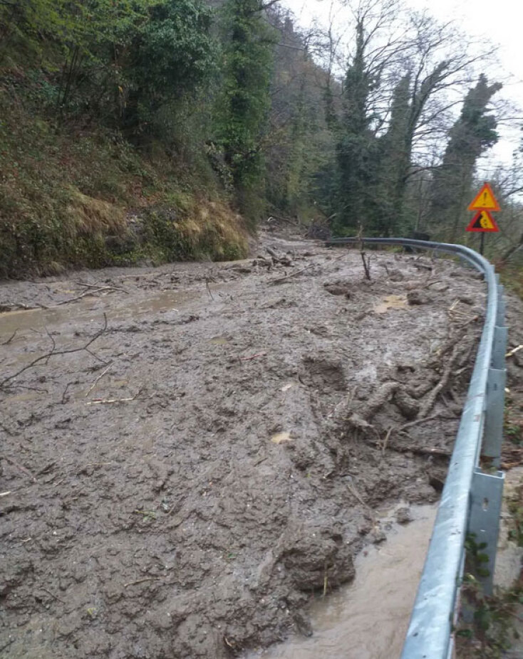 Μεγάλες κατολισθήσεις στη Ζαγορά Πηλίου