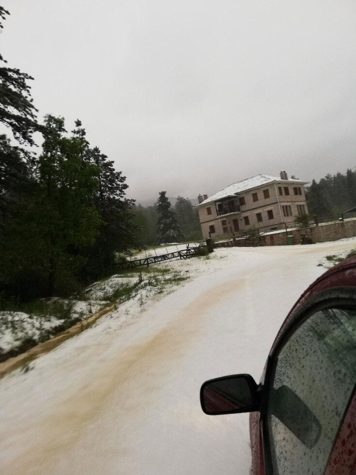 Χιόνια στο Ζαγόρι