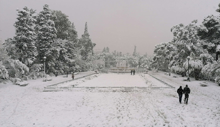 ΚΑΚΟΚΑΙΡΙΑ «ΜΗΔΕΙΑ» ΧΙΟΝΙΑ ΣΤΟ ΖΑΠΠΕΙΟ 