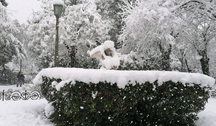 ΚΑΚΟΚΑΙΡΙΑ «ΜΗΔΕΙΑ» ΧΙΟΝΙΑ ΣΤΟ ΖΑΠΠΕΙΟ 