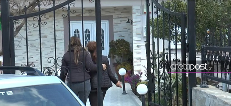 Μικρός Ζαχαρίας - Κηδεία: Τραγική φιγούρα η γιαγιά του 2χρονου αγοριού, το οποίο έπεσε σε βαρέλι με ασβεστόνερο και άφησε την τελευταία του πνοή στη ΜΕΘ του ΠΑΓΝΗ