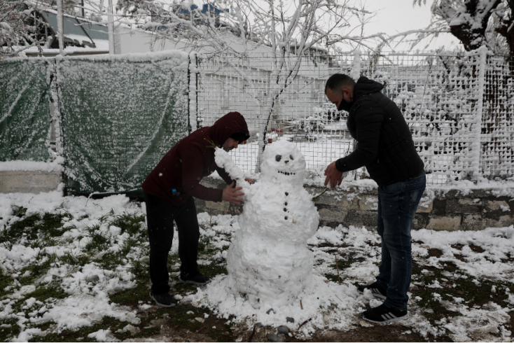 Χιονάνθρωπος στην Αθήνα μετά την «Μήδεια»