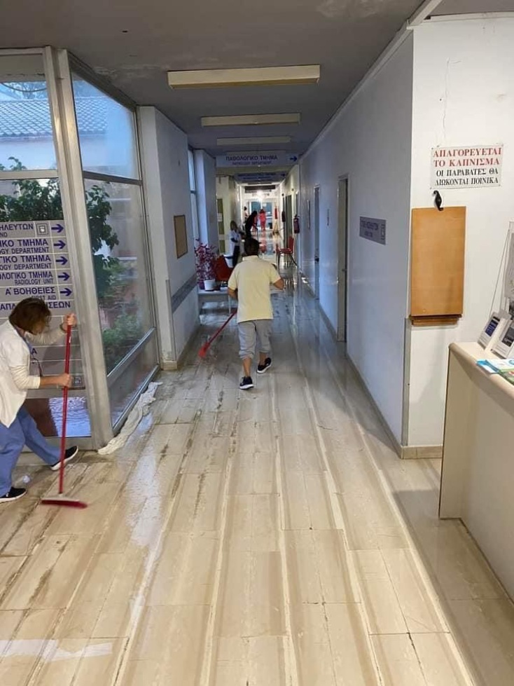 Νερά στο Κέντρο Υγείας της Λευκίμμης στην Κέρκυρα