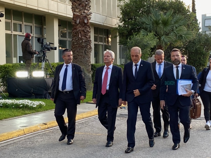 Κυριάκος Βελόπουλος