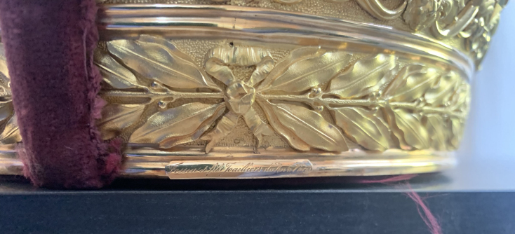 Βρέθηκαν στο Τάτοι τα εμβλήματα του Όθωνα - Στέμμα, σκήπτρο και ξίφος