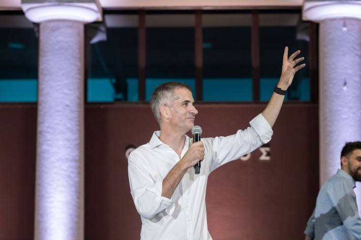 Ο Κώστας Μπακογιάννης παρουσίασε τους 364 υποψήφιους του συνδυασμού του