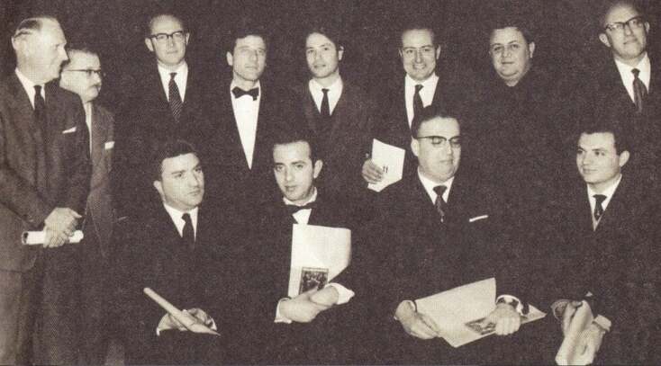 Νίκος Μαμαγκάκης: Ο μουσικός παραγωγός Άγγελος Σφακιανάκης θυμάται τη γνωριμία και στη συνεργασία με τον σπουδαίο συνθέτη.